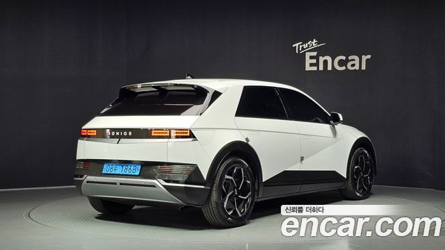 Hyundai Ioniq 5 Long range Exclusive 2022 — фото 2