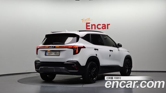 Kia Seltos Gasoline 2.0 2WD Gravity 2023 — фото 2