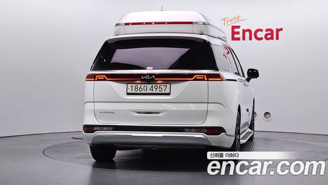 Kia Carnival (IV) Diesel 9-Seater Hi-Limousine Signature 2023 — фото 4