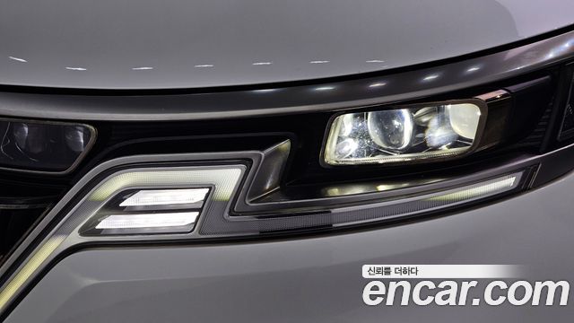 Kia Carnival (IV) Diesel 9-Seater Hi-Limousine Signature 2023 — фото 22