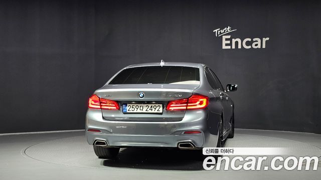 BMW 5 Series (G30) 520d xDrive M Sport Package Plus 2017 — фото 4