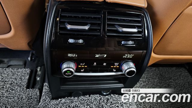 BMW 5 Series (G30) 520d xDrive M Sport Package Plus 2017 — фото 19
