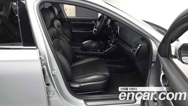 Hyundai Grandeur (IG) 3.0 LPI Taxi Example 2019 — фото 11