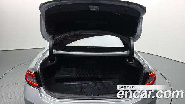 Hyundai Grandeur (IG) 3.0 LPI Taxi Example 2019 — фото 19