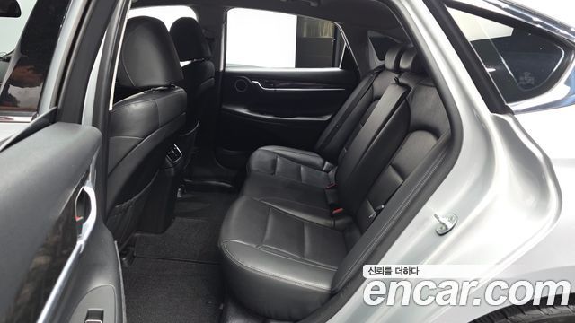 Hyundai Grandeur (IG) 3.0 LPI Taxi Example 2019 — фото 26