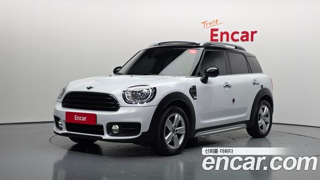 MINI Cooper Countryman Standard 2nd 2019 — фото 1