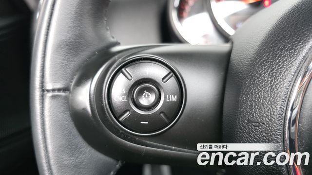 MINI Cooper Countryman Standard 2nd 2019 — фото 18