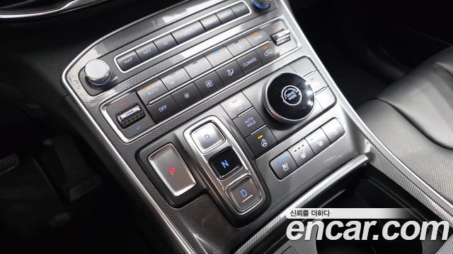Hyundai Santa Fe Diesel 2.2 2WD Premium 2021 — фото 9