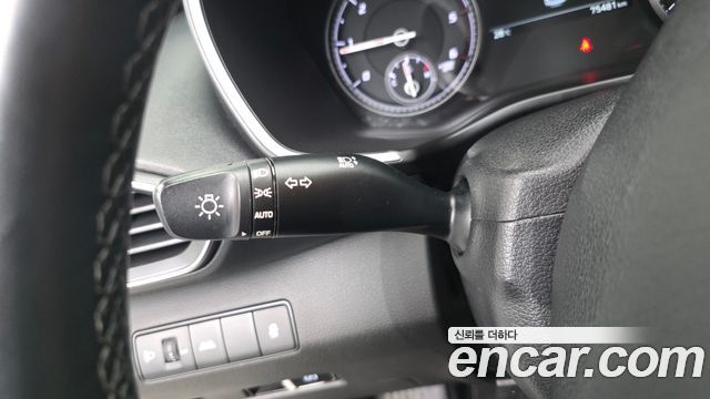 Hyundai Santa Fe Diesel 2.2 2WD Premium 2021 — фото 19