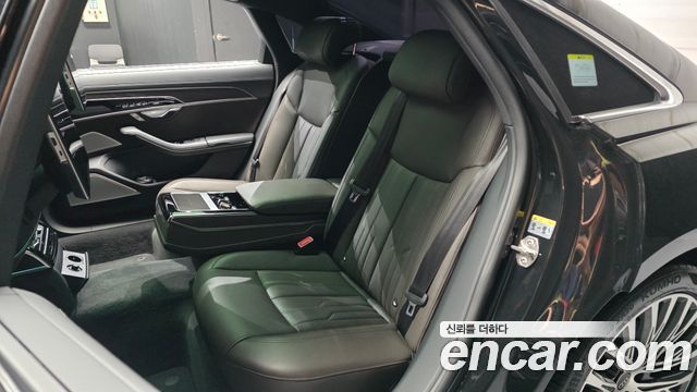 Audi A8 (D5) 55 TFSI Quattro Premium LWB 2023 — фото 12