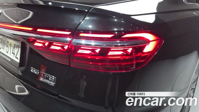 Audi A8 (D5) 55 TFSI Quattro Premium LWB 2023 — фото 23