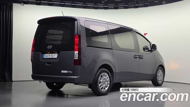 Hyundai Staria L3.5 Cargo 3-Seater Modern 2025 — фото 2