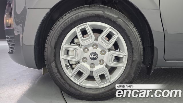 Hyundai Staria L3.5 Cargo 3-Seater Modern 2025 — фото 5
