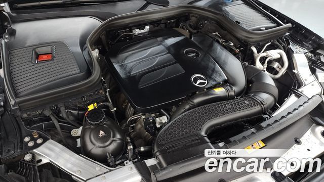 Mercedes-Benz GLC-Class (X253) GLC300 4MATIC 2022 — фото 6