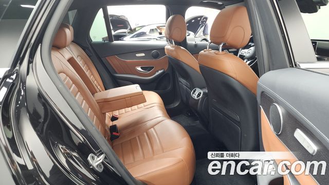 Mercedes-Benz GLC-Class (X253) GLC300 4MATIC 2022 — фото 11