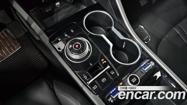 Kia K5 (III) 2.0 Prestige 2022 — фото 9