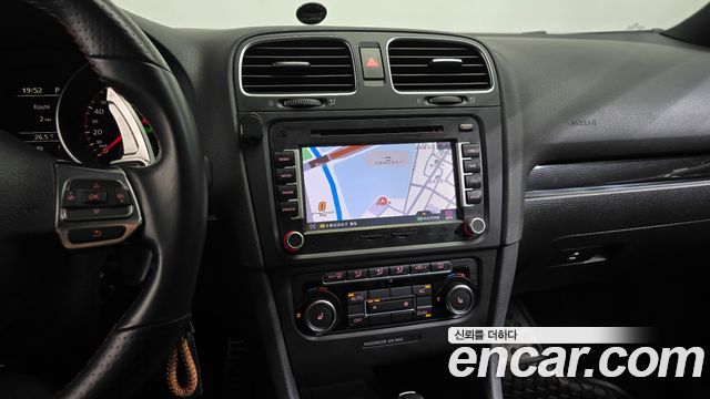 Volkswagen Golf (VI) 2.0 GTI 5Door 2011 — фото 14