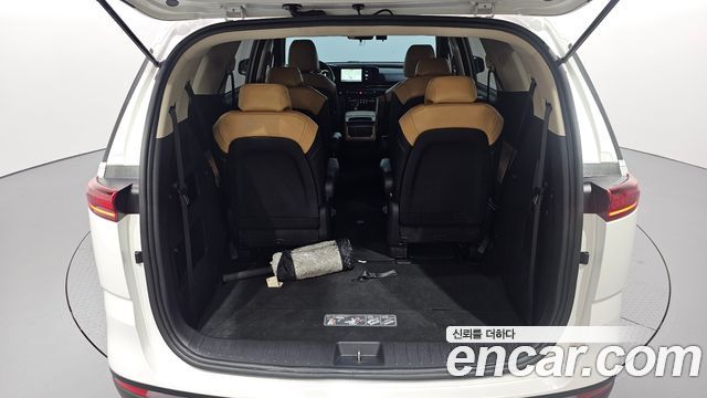 Kia Carnival (IV) Diesel 9-Seater Prestige 2022 — фото 16