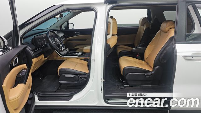 Kia Carnival (IV) Diesel 9-Seater Prestige 2022 — фото 17