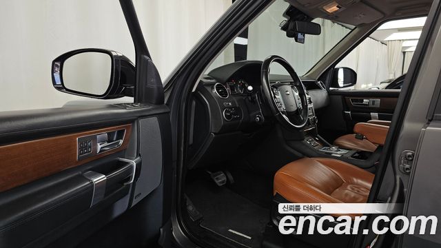 Land Rover Discovery 4 3.0 SDV6 Landmark Edition 2016 — фото 10