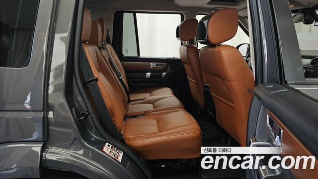Land Rover Discovery 4 3.0 SDV6 Landmark Edition 2016 — фото 16