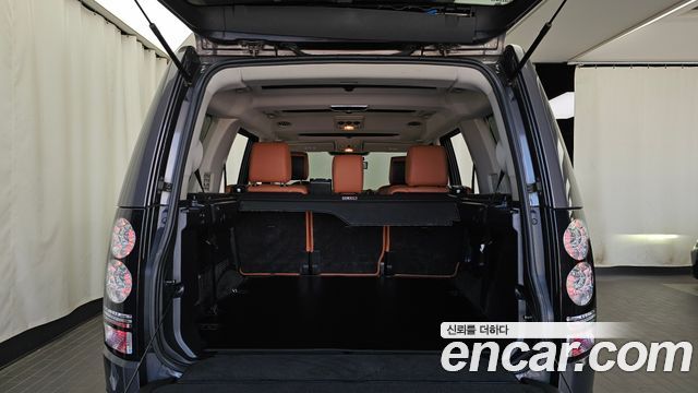 Land Rover Discovery 4 3.0 SDV6 Landmark Edition 2016 — фото 24