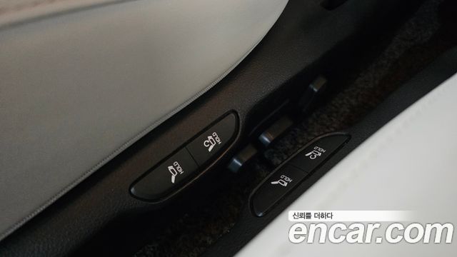 Kia Carnival (IV) Diesel 7-Seater Signature 2021 — фото 18