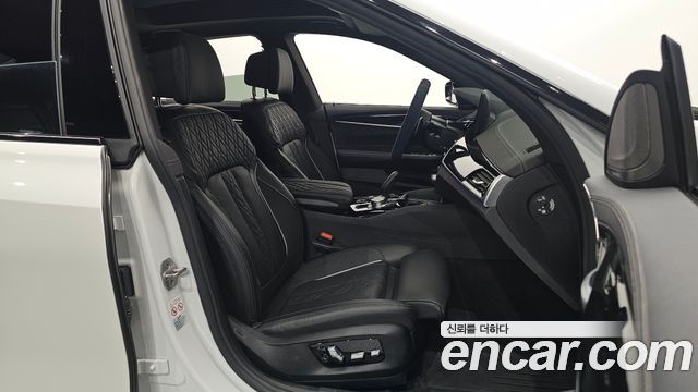 BMW 6 Series GT (G32) 630i xDrive M Sport 2024 — фото 10