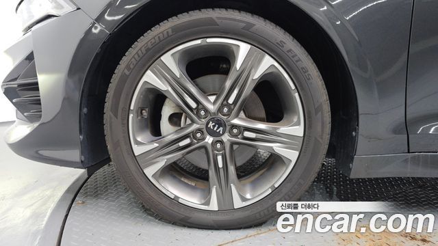 Kia K5 (III) 2.0 Prestige 2021 — фото 5