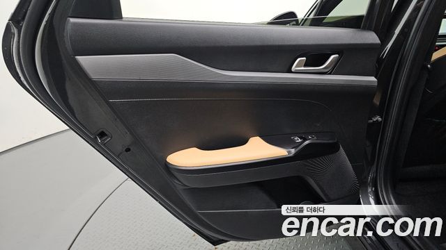 Kia K5 (III) 2.0 Prestige 2021 — фото 25