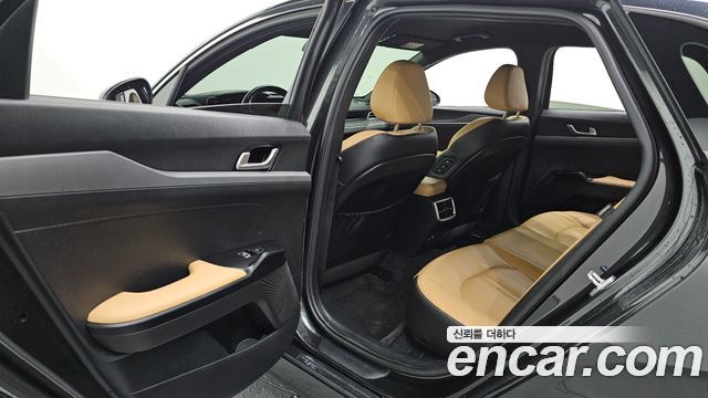 Kia K5 (III) 2.0 Prestige 2021 — фото 26