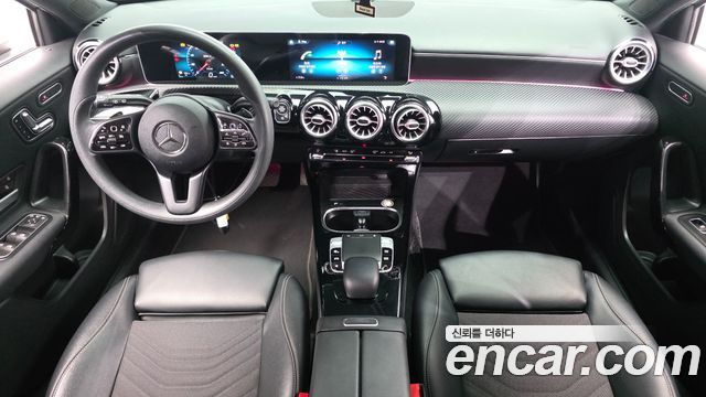 Mercedes-Benz A-Class (W177) A220 Hatchback 2020 — фото 7