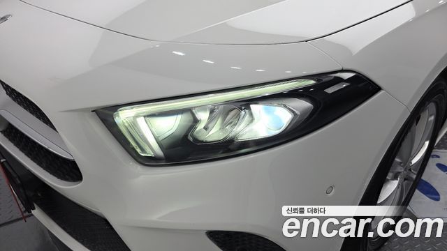 Mercedes-Benz A-Class (W177) A220 Hatchback 2020 — фото 22