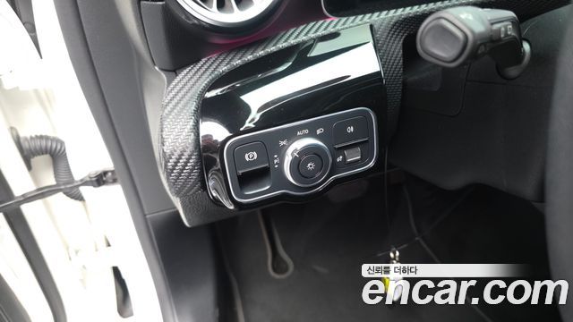 Mercedes-Benz A-Class (W177) A220 Hatchback 2020 — фото 27
