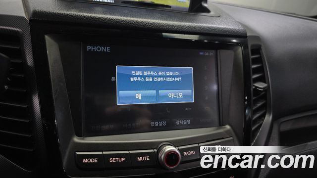 KG Mobility (SsangYong) Tivoli LX 2WD 2017 — фото 16