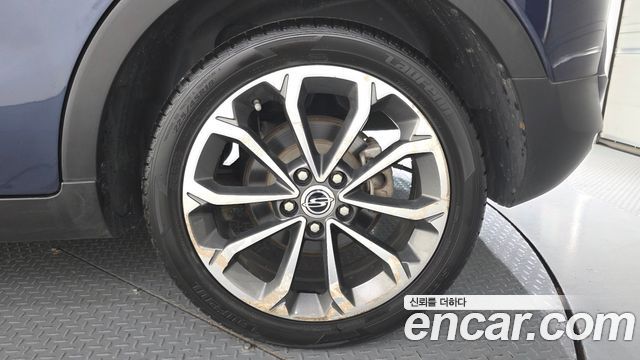 KG Mobility (SsangYong) Tivoli LX 2WD 2017 — фото 21
