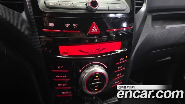 KG Mobility (SsangYong) Tivoli LX 2WD 2017 — фото 31