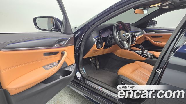 BMW 5 Series (G30) 520i M Sport 2022 — фото 10