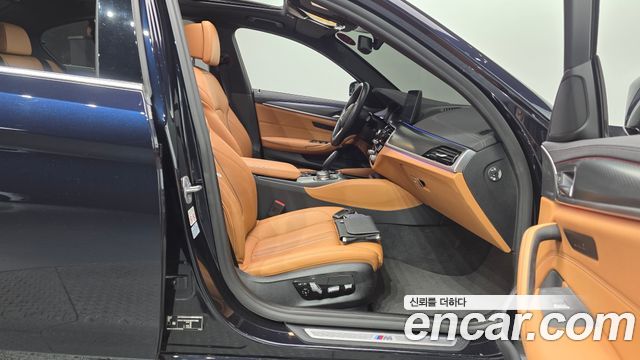 BMW 5 Series (G30) 520i M Sport 2022 — фото 32