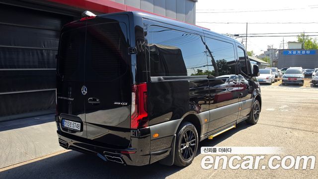 Mercedes-Benz Sprinter 3.0 Diesel W907 2023 — фото 2