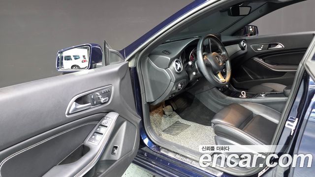 Mercedes-Benz CLA-Class (C117) CLA250 4MATIC 2017 — фото 15