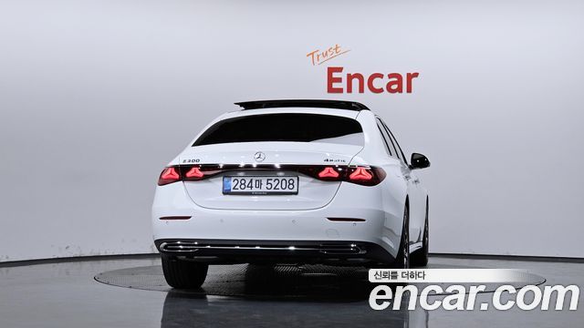 Mercedes-Benz E-Class (W214) E200 Exclusive 2026 — фото 4