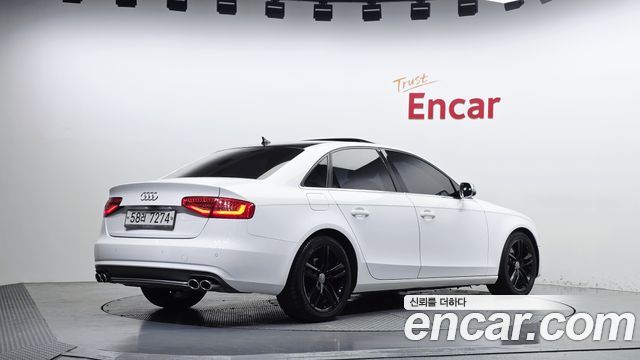Audi A4 2.0 TFSI Quattro prestige B8 2013 — фото 2