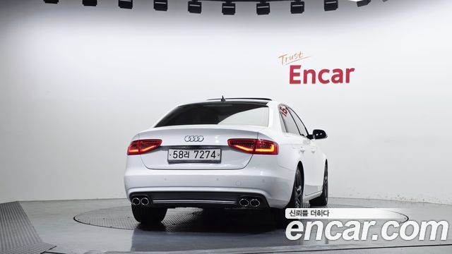 Audi A4 2.0 TFSI Quattro prestige B8 2013 — фото 4