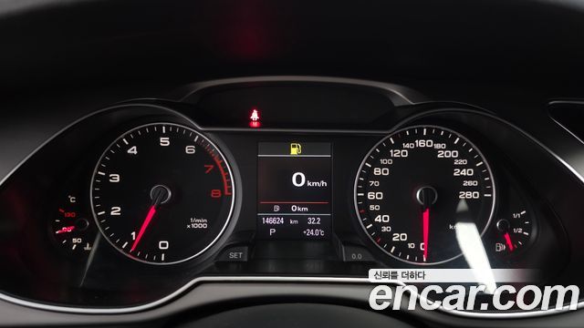 Audi A4 2.0 TFSI Quattro prestige B8 2013 — фото 8