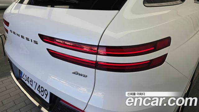 Genesis GV70 2.5T Gasoline AWD 2023 — фото 23