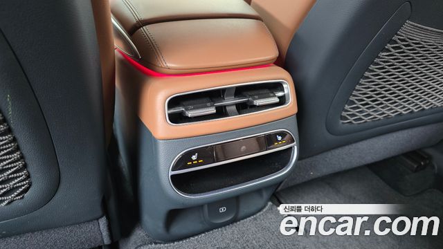 Genesis GV70 2.5T Gasoline AWD 2023 — фото 31