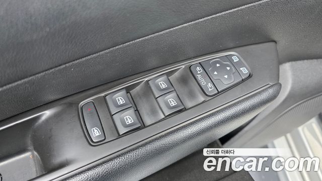 Renault Korea SM6 2.0 GDe SE 2017 — фото 19