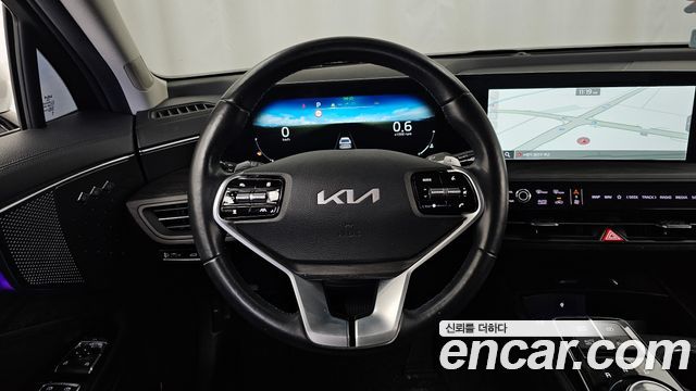 Kia K8 2.5 Gasoline 2WD Noblesse 2022 — фото 13