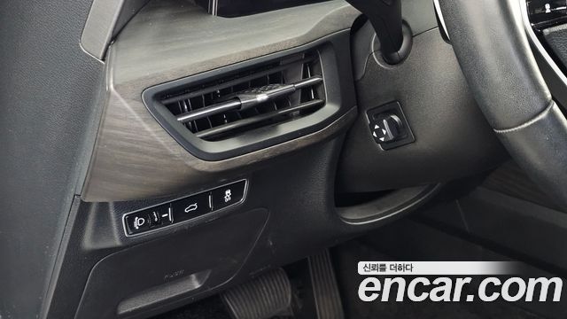 Kia K8 2.5 Gasoline 2WD Noblesse 2022 — фото 27